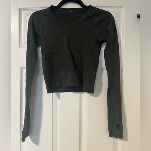 Lululemon Swiftly Tech Long Sleeve - Cropped